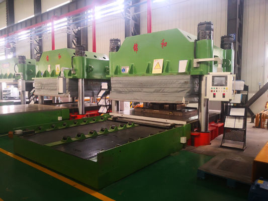 Máy ép cao su thủy lực tự động Máy đúc dầu sản xuất 4 cột cấu trúc